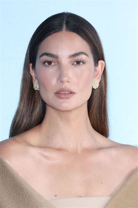 lily aldridge|lily aldridge photo gallery.